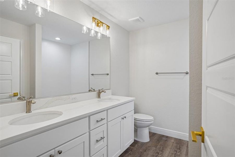 Furnished interior view inside a new home in , Citrus Springs (Image 14).