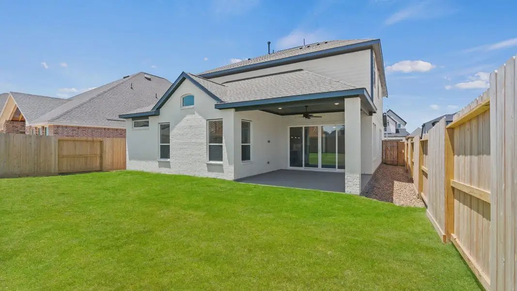 Exterior details and patio area of a home in Attwater 55s, Waller (Image 3).