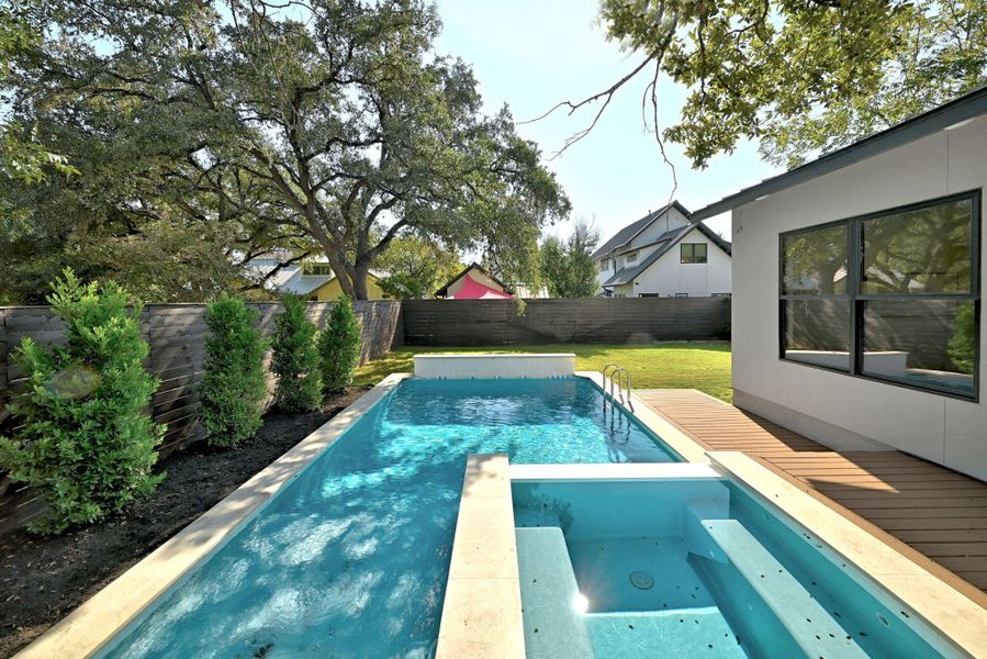 Private yard with pool and spa Private yard with pool and spa