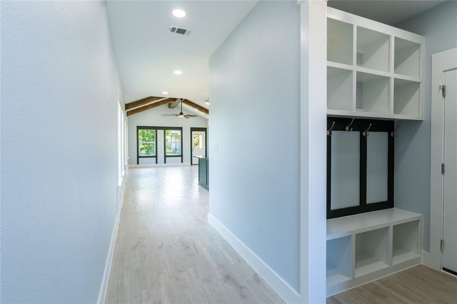 Spacious, unfurnished interior of a new home in , Gun Barrel City (Image 17). Spacious, unfurnished interior of a new home in , Gun Barrel City (Image 17).