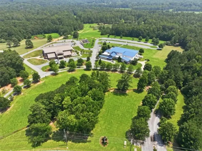 Community amenities in Tuscany Hills, Douglasville (Image 57).