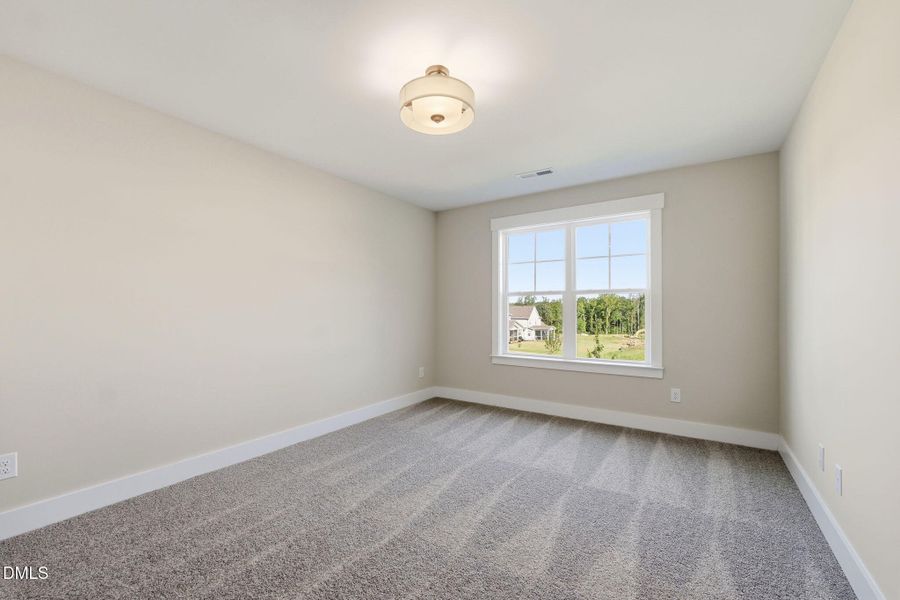 31-web-or-mls-_2109744