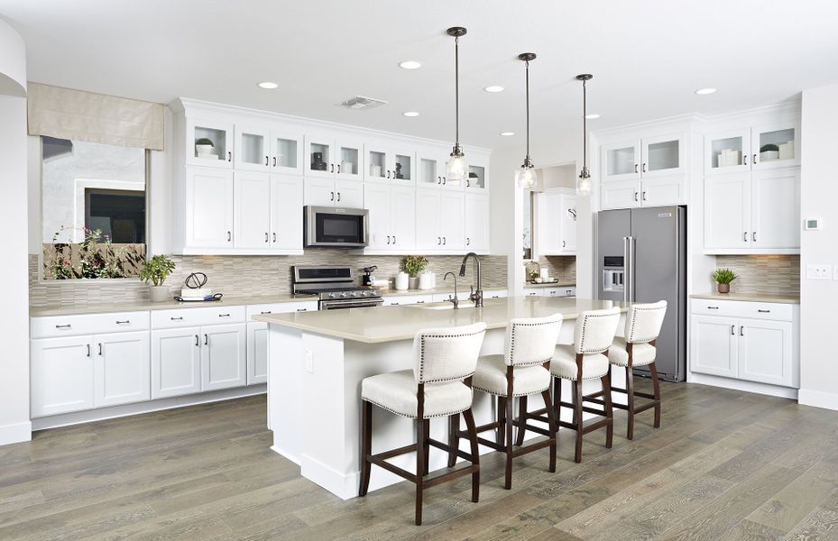 Expansive Kitchen