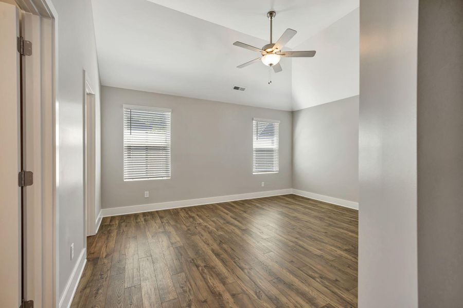 Example Interior 21 Example Interior 21