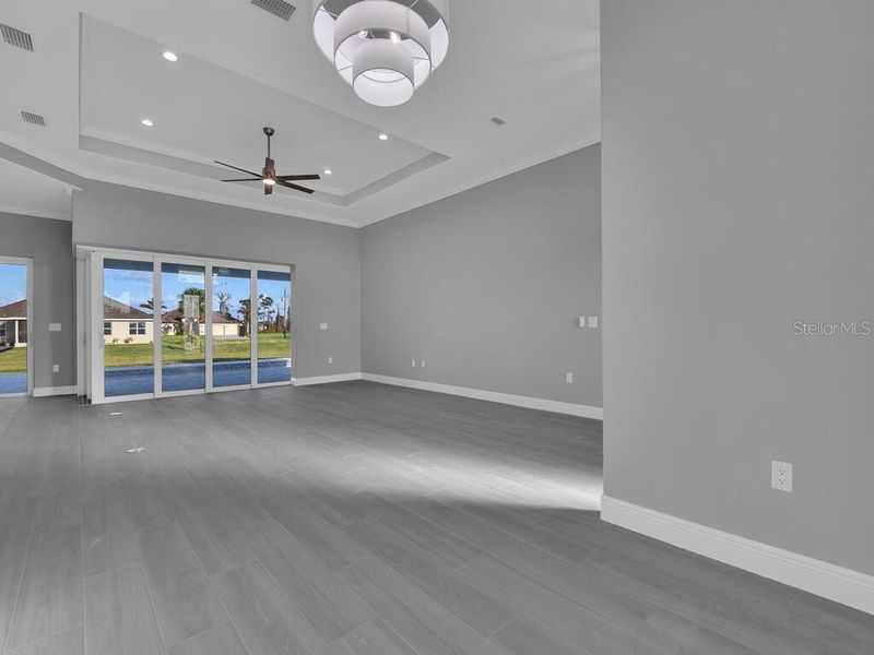 Spacious, unfurnished interior of a new home in , Rotonda West (Image 30).