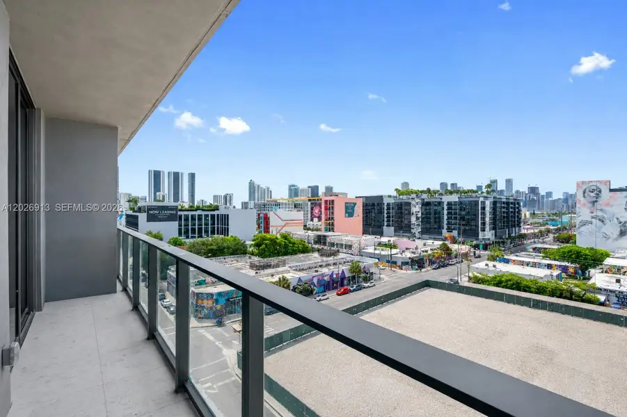 Condo located in Miami, FL showcasing its design and architecture (Image 23).