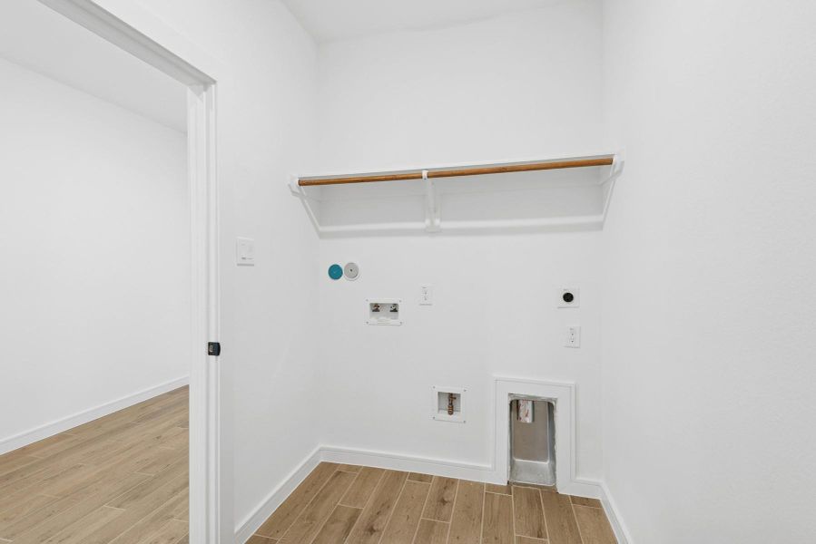 Laundry room (*Photo not of actual home and used for illustration purposes only.) Laundry room (*Photo not of actual home and used for illustration purposes only.)