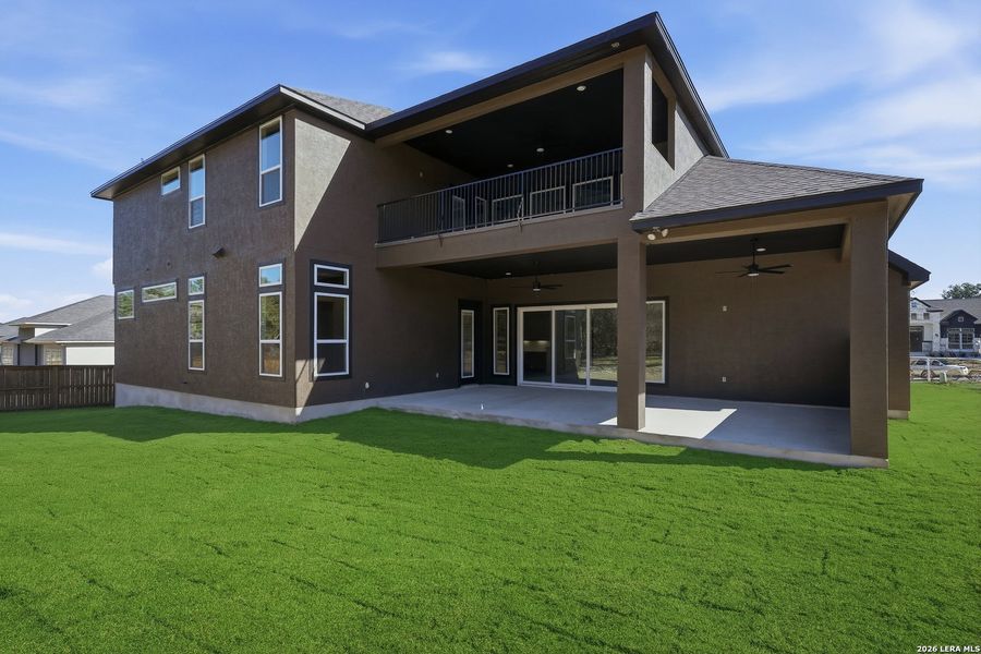 Exterior details and patio area of a home in Heimer Estates at Garden Ridge, San Antonio (Image 3).