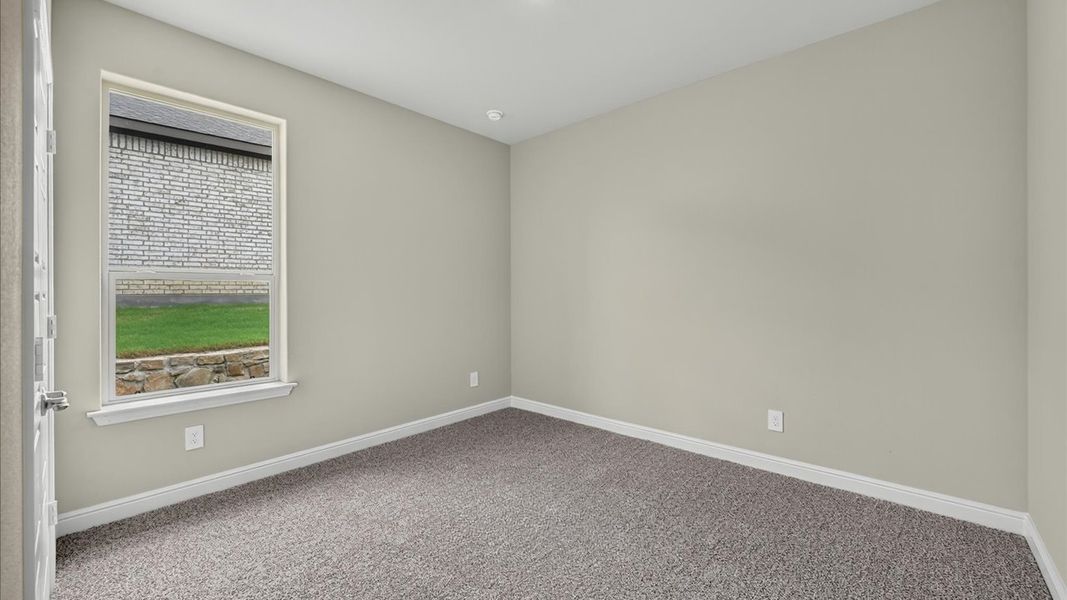 Spacious, unfurnished interior of a new home in Bluestem, Rhome (Image 25).