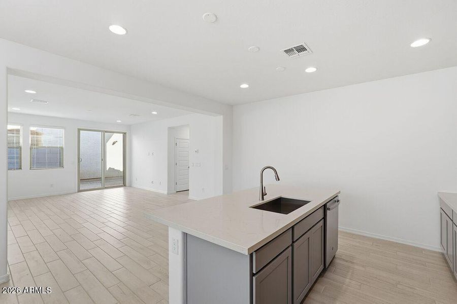 hj-az-phoenix-parkside-villas-cc-rm3-lot