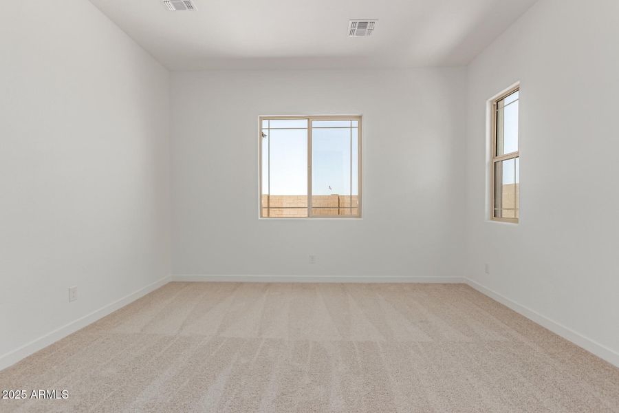 16 - Saddle 16 - Saddle