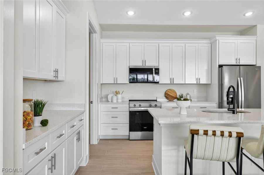 Furnished interior view inside a new home in Cape Coral, Cape Coral (Image 14).
