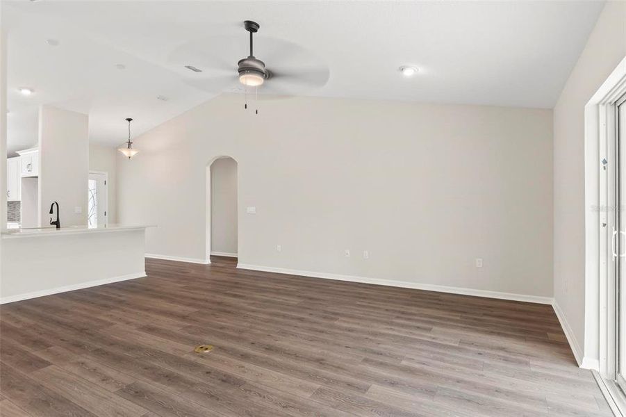Spacious, unfurnished interior of a new home in , Palm Coast (Image 20).