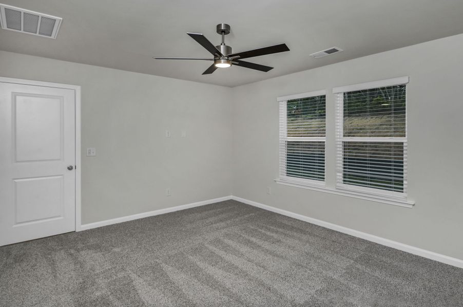 Representative unfurnished interior of a home built from the Harper by Veranda Homes in The Abbey at Trolley Run Station, Aiken (Image 13).