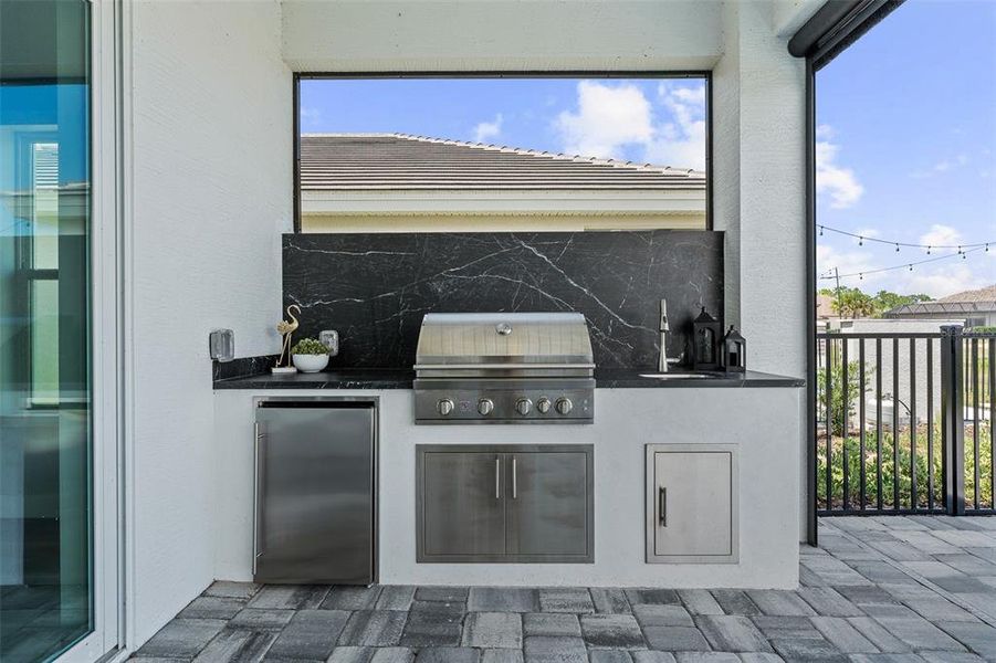 Exterior details and patio area of a home in , Palm Coast (Image 34).