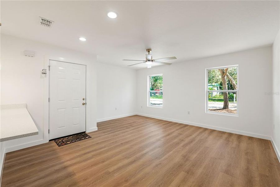 Spacious, unfurnished interior of a new home in , New Port Richey (Image 16).