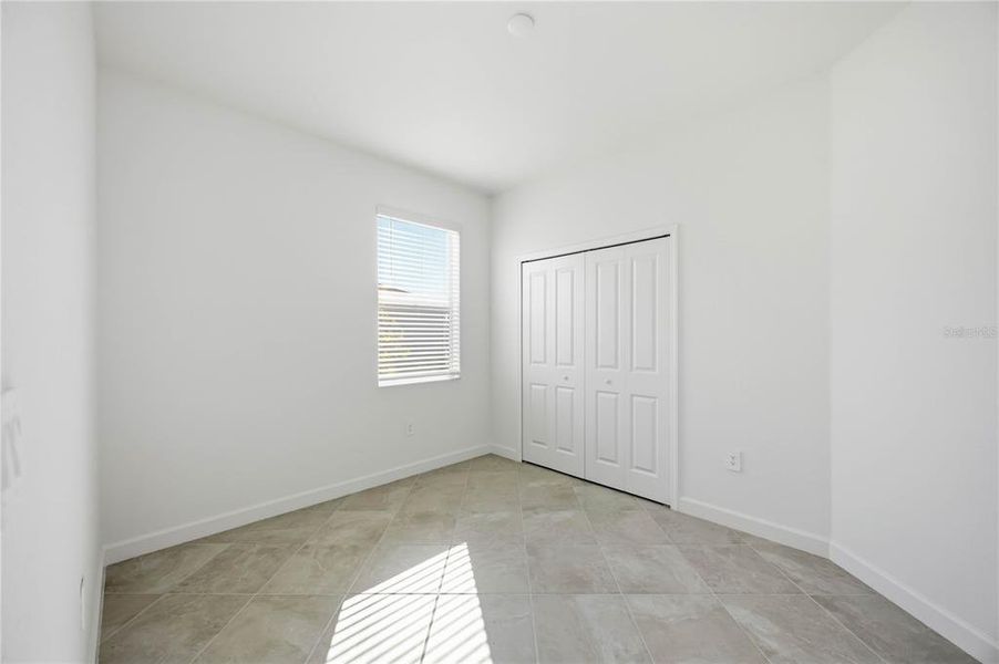 Spacious, unfurnished interior of a new home in , Englewood (Image 29).