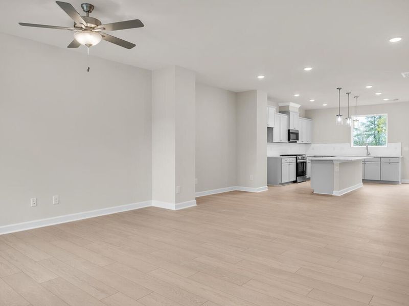 Spacious, unfurnished interior of a new home in Camden Park, Knightdale (Image 20).
