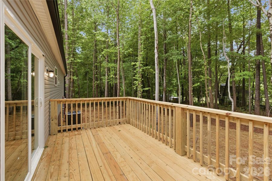 Exterior details and patio area of a home in , Lincolnton (Image 19).