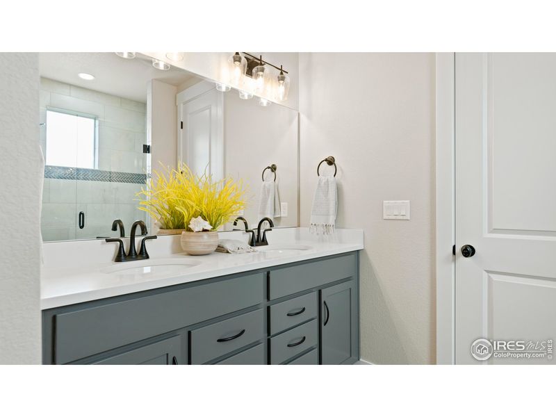 Image 28 of a home in Vernazza.