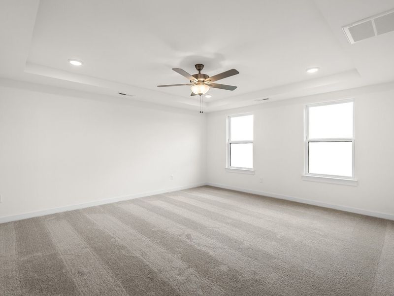 Spacious, unfurnished interior of a new home in Benders Cove, Mount Juliet (Image 41).