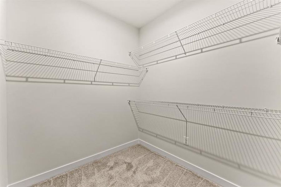 Spacious, unfurnished interior of a new home in Indigo Bay, Myrtle Beach (Image 19).