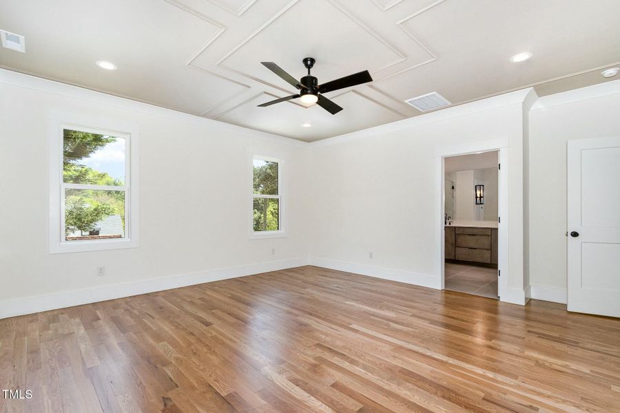 tempImage3hpUdi tempImage3hpUdi