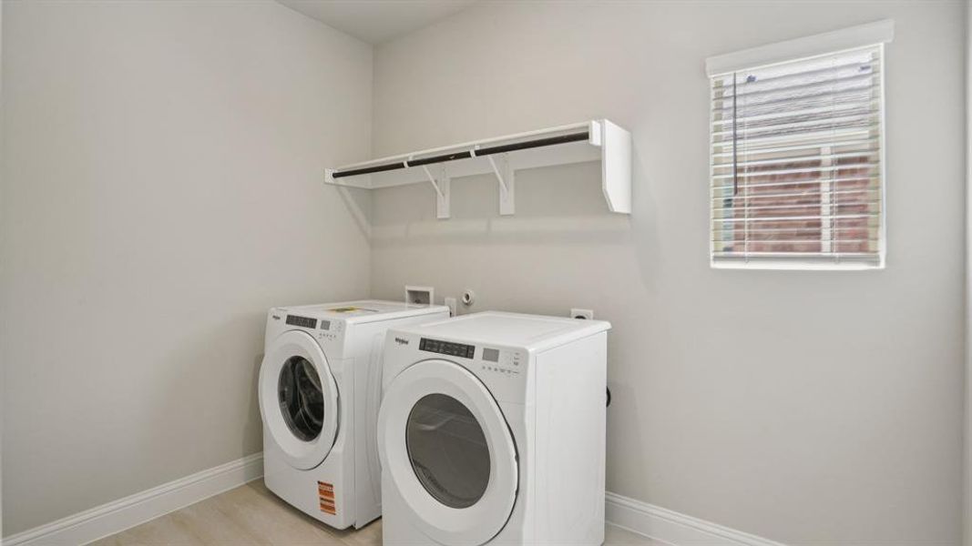 Image 38 of a home in Windmore. Image 38 of a home in Windmore.