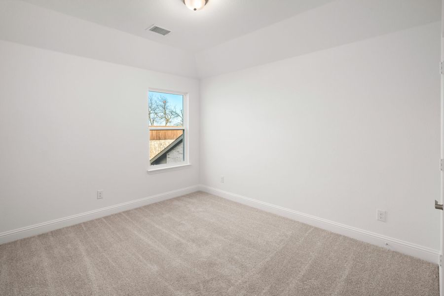 Spacious, unfurnished interior of a new home in Legacy Hills, Celina (Image 30).