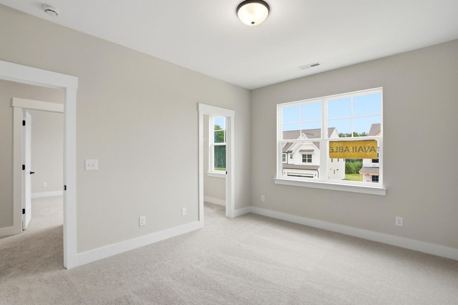 Spacious, unfurnished interior of a new home in The Enclave at Laurelbrook, Sherrills Ford (Image 18).