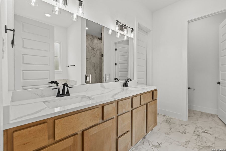 Furnished interior view inside a new home in , La Vernia (Image 7). Furnished interior view inside a new home in , La Vernia (Image 7).