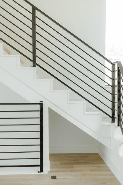 Spacious, unfurnished interior of a new home in , Houston (Image 25).