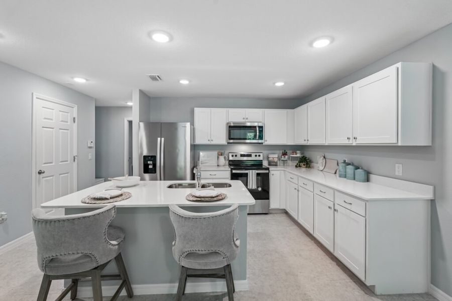 Representative furnished interior of a home built from the Majestic by Holiday Builders in Citrus Springs, Citrus Springs (Image 11).