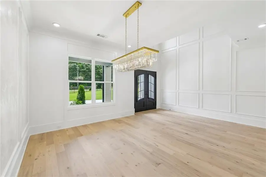 Spacious, unfurnished interior of a new home in , Hoschton (Image 26).