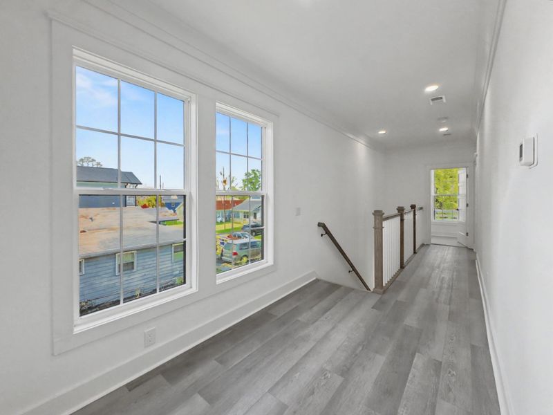 Spacious, unfurnished interior of a new home in , North Charleston (Image 14).