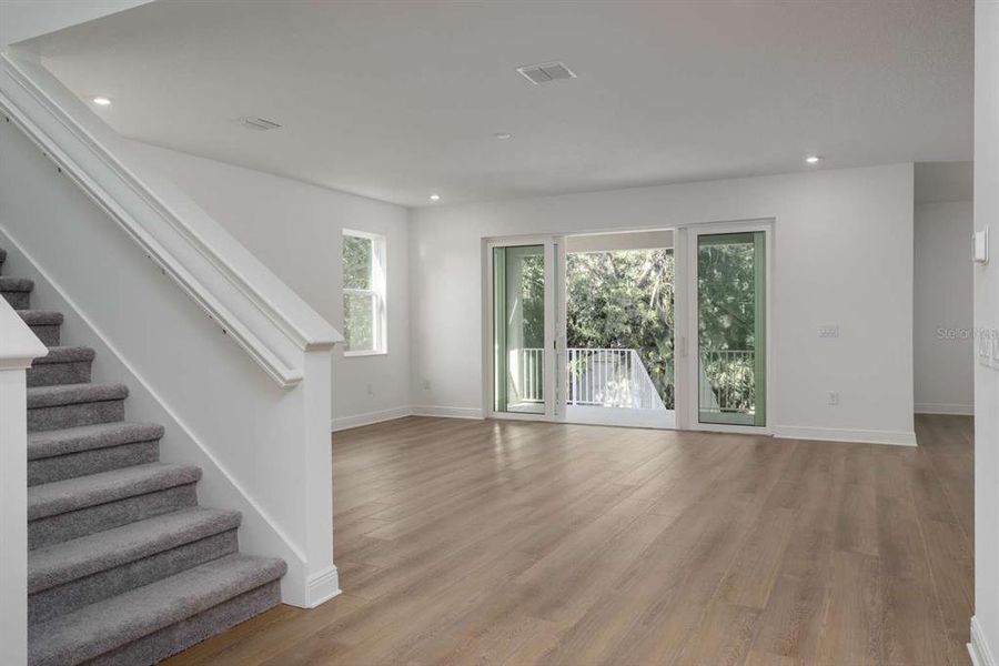 Spacious, unfurnished interior of a new home in , St. Petersburg (Image 17). Spacious, unfurnished interior of a new home in , St. Petersburg (Image 17).