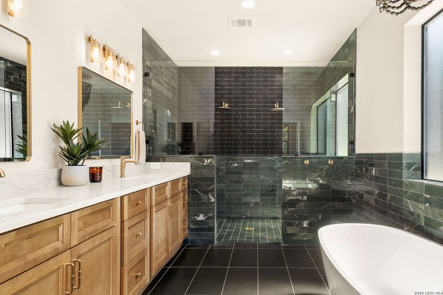 Furnished interior view inside a new home in , New Braunfels (Image 37).