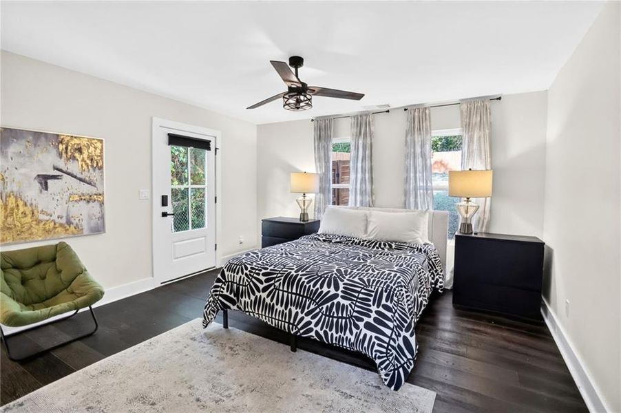 Furnished interior view inside a new home in , Atlanta (Image 16).