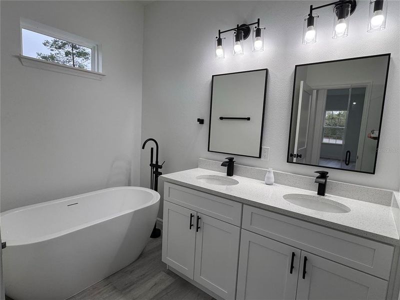 Furnished interior view inside a new home in , Ocala (Image 14).