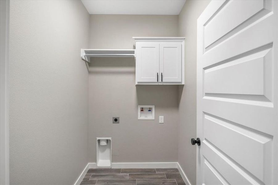 Spacious, unfurnished interior of a new home in , Lindale (Image 35).