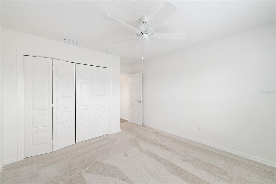 Spacious, unfurnished interior of a new home in , The Villages (Image 45).