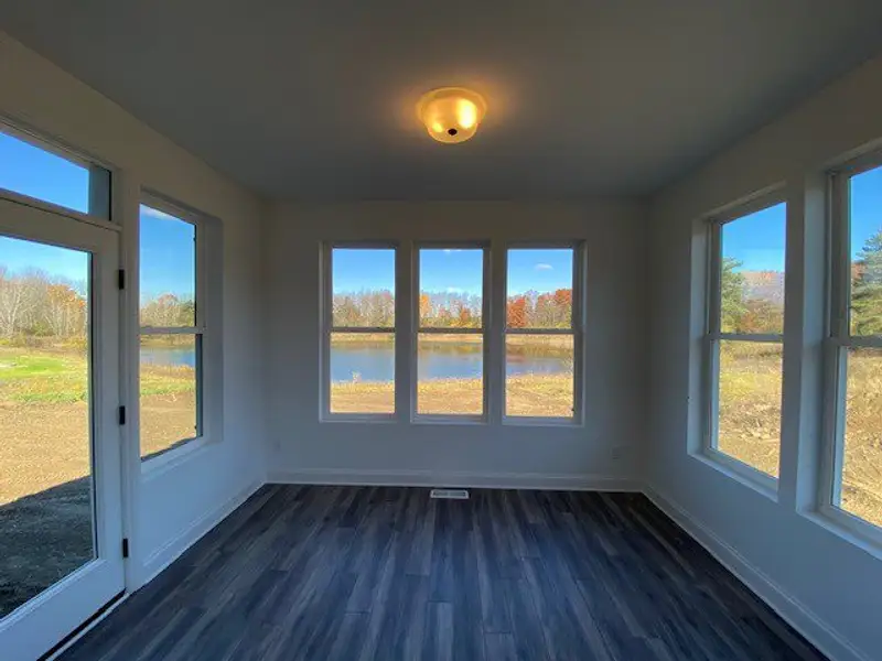 Representative unfurnished interior of a home built from the The Malden by Norfolk Homes in Valleys, Jackson (Image 48).