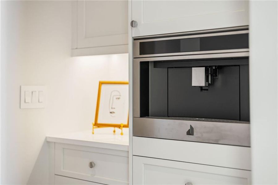 Close-up of interior finishes inside a home in , Atlanta (Image 23). Close-up of interior finishes inside a home in , Atlanta (Image 23).