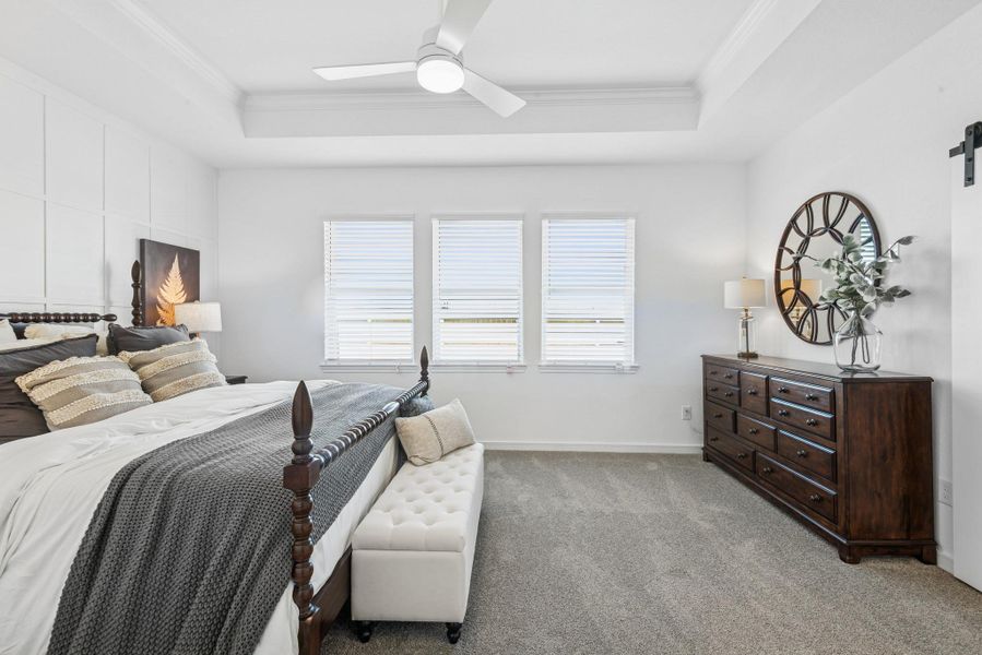 Private primary suite (*Photo not of actual home and used for illustration purposes only.)