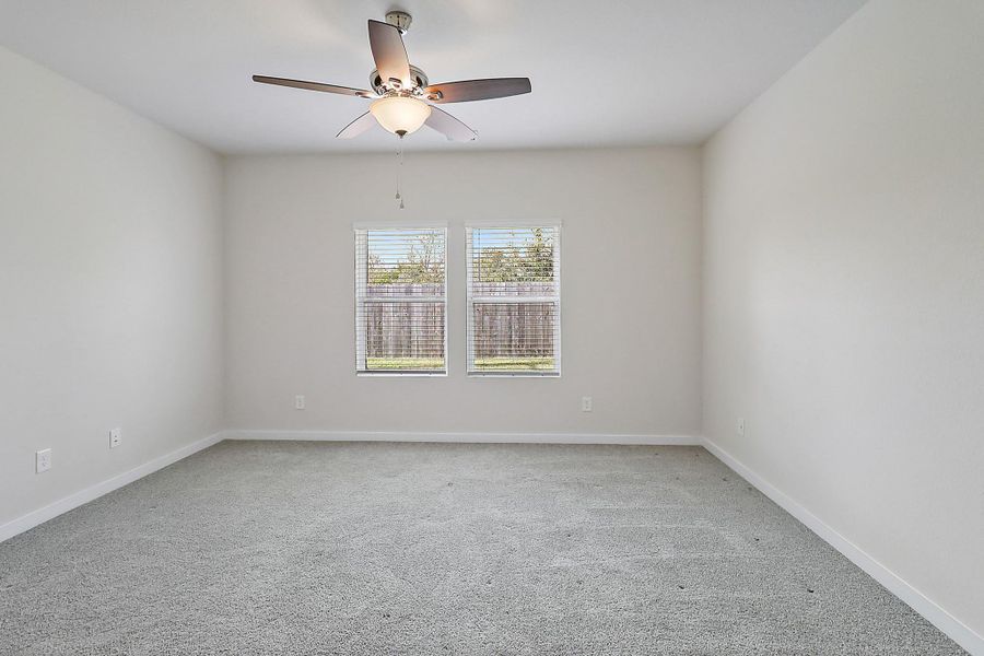 Spacious, unfurnished interior of a new home in Heights of Barbers Hill, Baytown (Image 21).