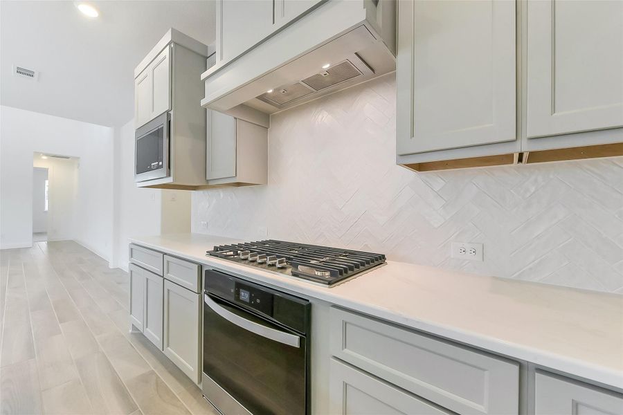 Close-up of interior finishes inside a home in Evergreen 40', Conroe (Image 12). Close-up of interior finishes inside a home in Evergreen 40', Conroe (Image 12).