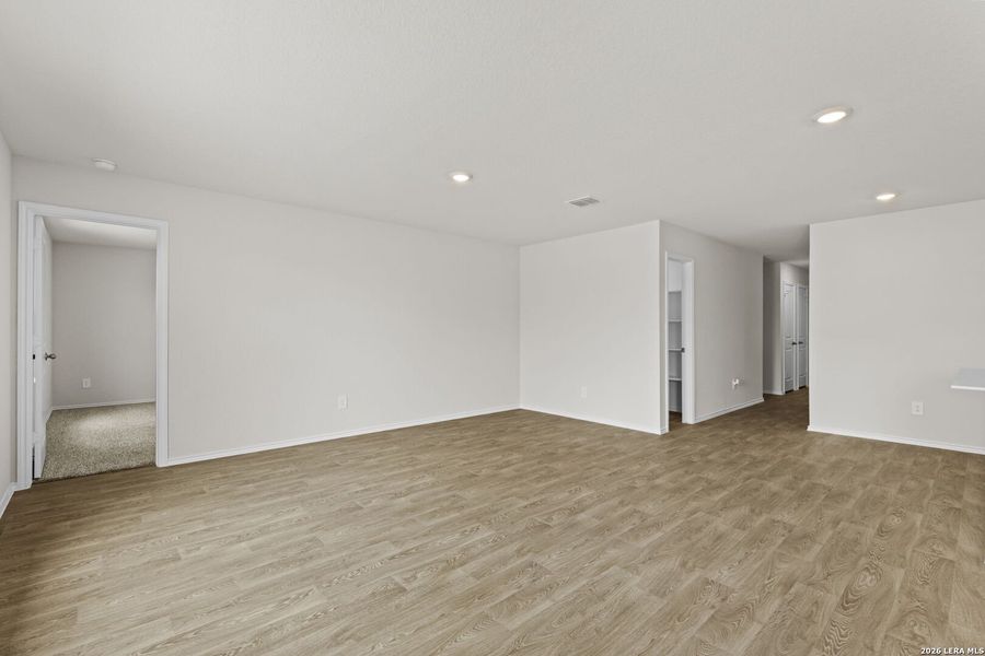 Spacious, unfurnished interior of a new home in Swenson Heights, Seguin (Image 12). Spacious, unfurnished interior of a new home in Swenson Heights, Seguin (Image 12).