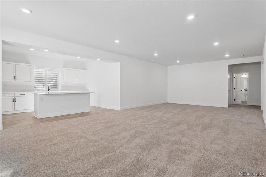 Spacious, unfurnished interior of a new home in , Littleton (Image 26).