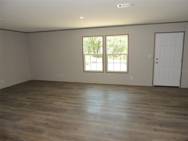 Spacious, unfurnished interior of a new home in , Morriston (Image 24).