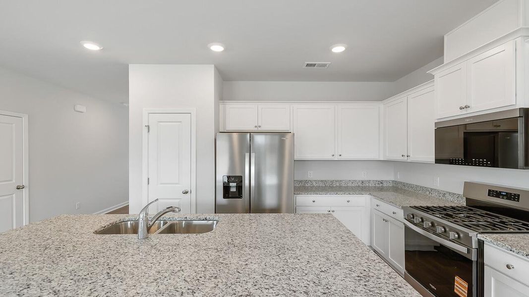 Furnished interior view inside a new home in Carolina Groves Townhomes, Moncks Corner (Image 8).